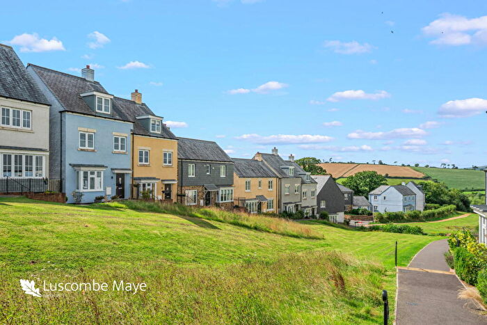 3 Bedroom Semi-Detached House For Sale In Lower Green Park, Modbury, PL21