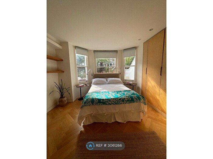 1 Bedroom Flat To Rent In St Lawrence Terrace, London, W10