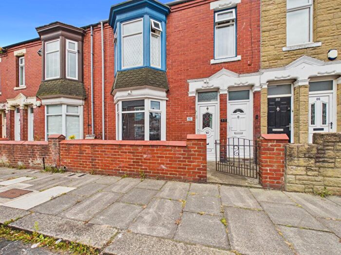 2 Bedroom Flat For Sale In Leighton Street, South Shields, NE33