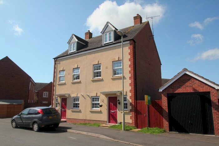 3 Bedroom Property To Rent In Wittering Way Kingsway, Quedgeley, Gloucester, GL2