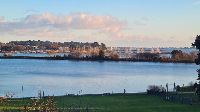 2 Bedroom Apartment To Rent In Mount Pleasant Road, Poole, BH15
