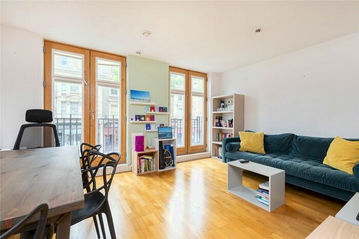 2 Bedroom Flat To Rent In Holloway Road, London, N7