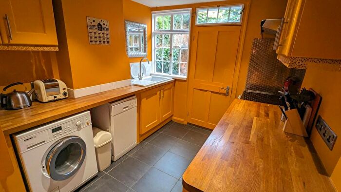 1 Bedroom Town House To Rent In Churchgate Street, Bury St. Edmunds, IP33