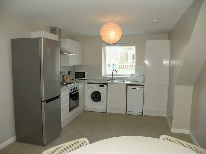 1 Bedroom Flat To Rent In Union Grove Court, Union Grove, AB10