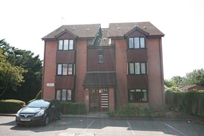 Studio To Rent In Pentland Place, Northolt, UB5