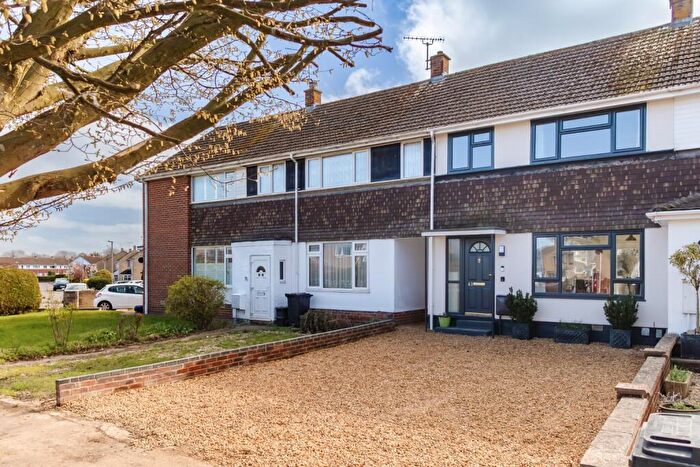 3 Bedroom Terraced House For Sale In Ashbury Avenue, Swindon, Wiltshire, SN3