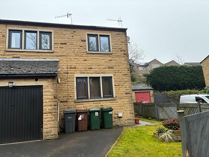 1 Bedroom Flat For Sale In Laurel Park, BD15