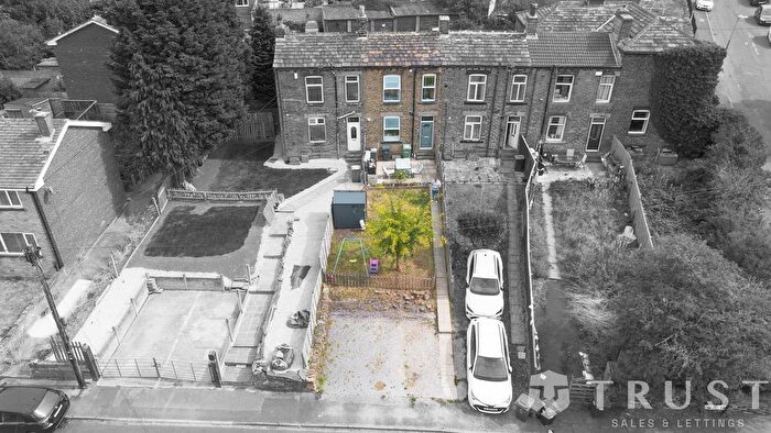 2 Bedroom Terraced House For Sale In Tichbourne Street, Batley, WF17