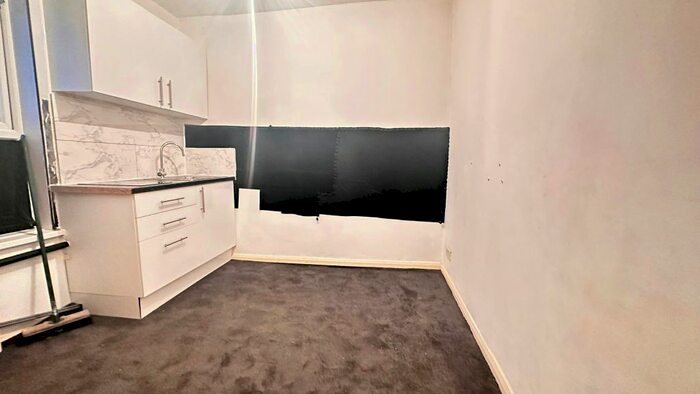 Studio To Rent In Preston Road, Preston, Brighton, BN1