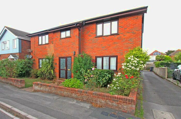 1 Bedroom Flat To Rent In Elmes Road, Bournemouth, BH9