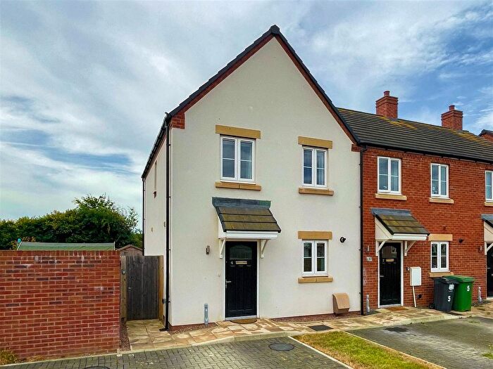 2 Bedroom End Of Terrace House For Sale In The Furlong, Powick, Worcester, WR2