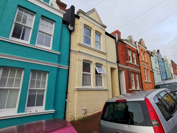 6 Bedroom Mews To Rent In Blaker Street, Brighton, BN2