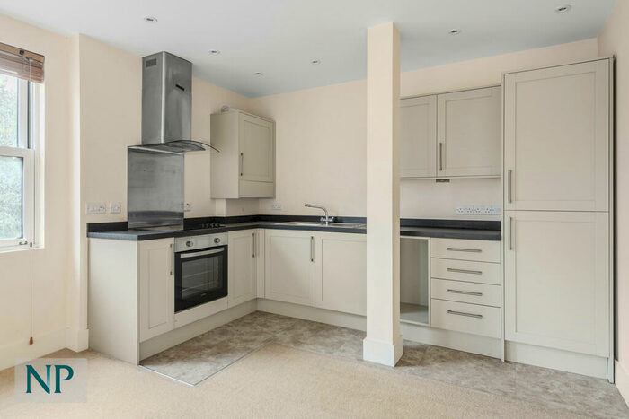 1 Bedroom Apartment For Sale In Newland Street, Witham, CM8