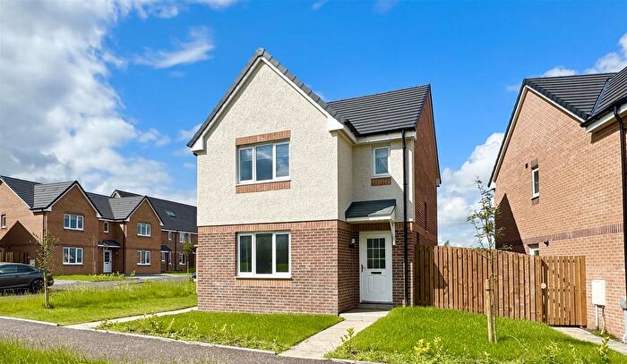 3 Bedroom Detached House For Sale In Leggatston Road, Darnley, G53