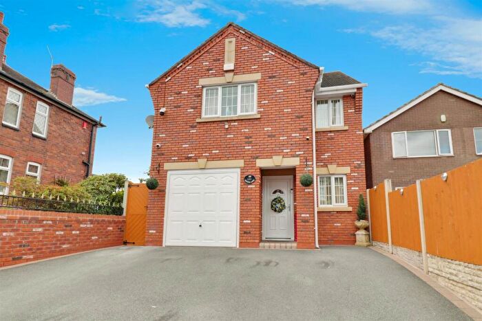 4 Bedroom Detached House For Sale In Ravens Lane, Bignall End, ST7