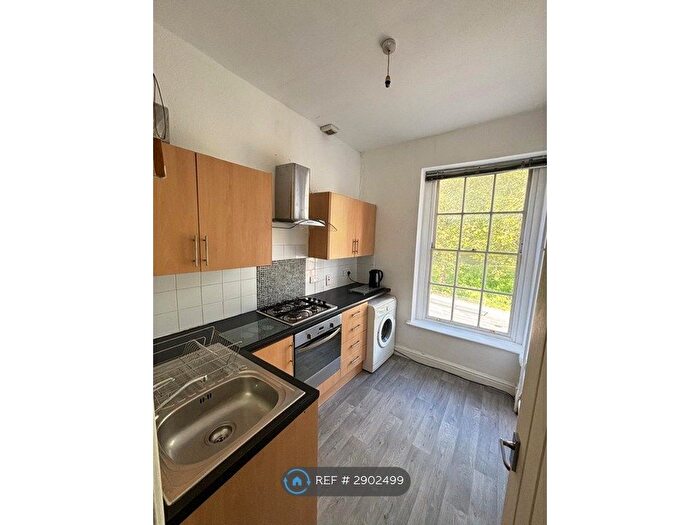 1 Bedroom Flat To Rent In Lower Dock St, Newport, NP20