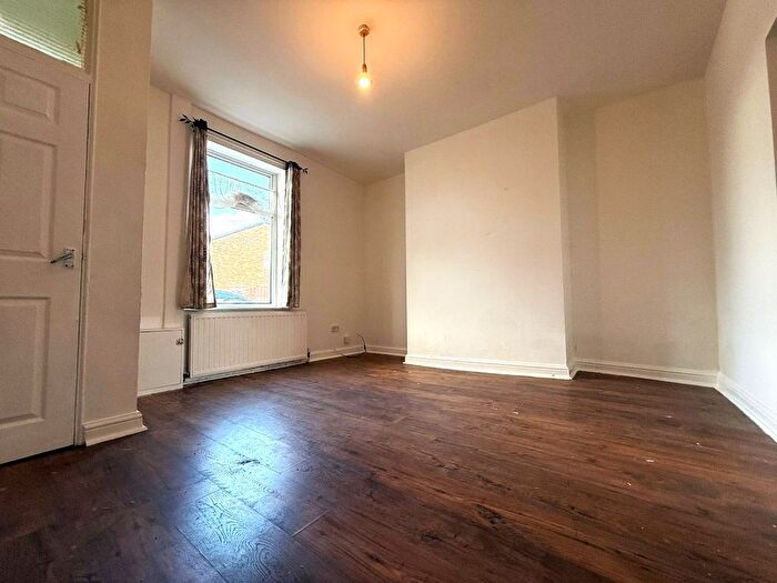 2 Bedroom Terraced House To Rent In Slater Street, Blackburn, BB2