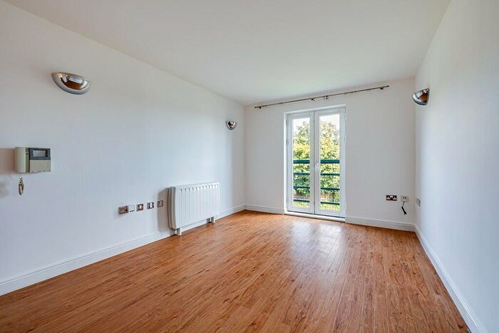 2 Bedroom Apartment For Sale In Wharton Court, Chester, CH2