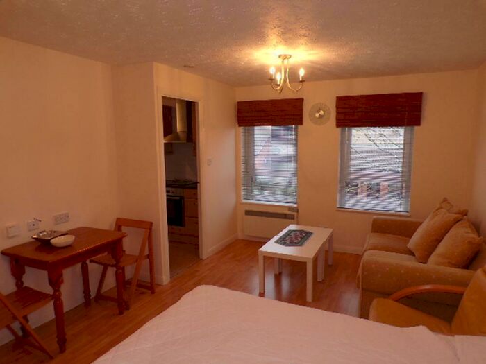 1 Bedroom Flat To Rent In Dunlin Road, Cove, AB12