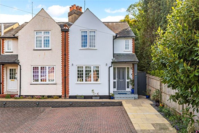 3 Bedroom Semi Detached House For Sale In Copse Road, Cobham, Surrey, KT11