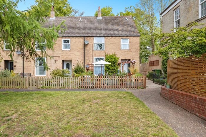 4 Bedroom End Of Terrace House For Sale In Grigsons Wood, East Harling, Norwich, Norfolk, NR16