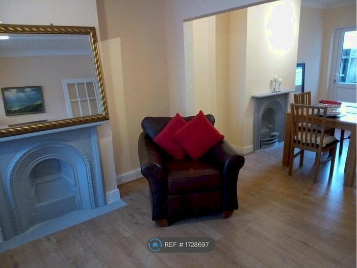 4 Bedroom Terraced House To Rent In Foord Street, Rochester, ME1