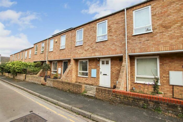 3 Bedroom Terraced House To Rent In Brunswick Terrace, Cambridge, CB5