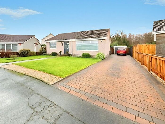 2 Bedroom Detached Bungalow For Sale In Cedar Crescent, Thornton, KY1