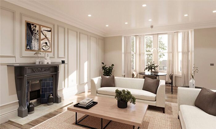 3 Bedroom Flat For Sale In Seabrook Road, Hythe, Kent, CT21