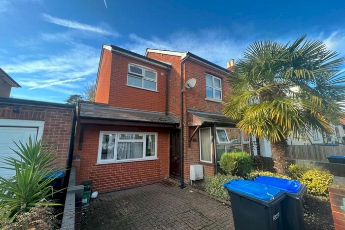 6 Bedroom Semi-Detached House To Rent In Alexandra Road, Englefield Green, Egham, Surrey, TW20