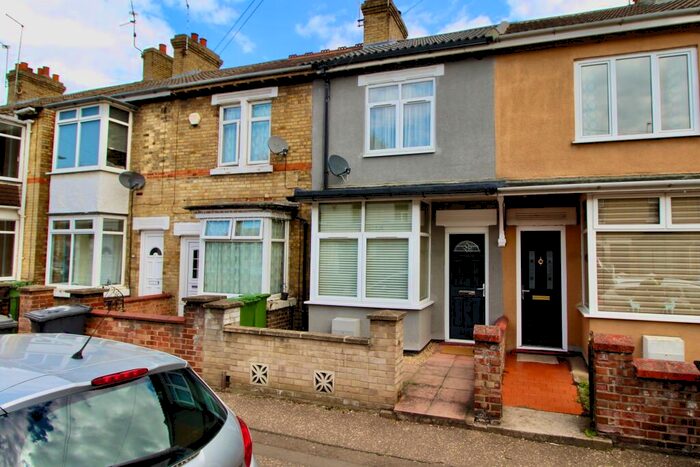3 Bedroom Terraced House To Rent In Belsize Avenue, Woodston, Peterborough, PE2