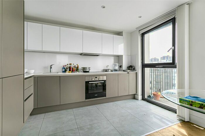 2 Bedroom Flat To Rent In Engineers Way, London, HA9