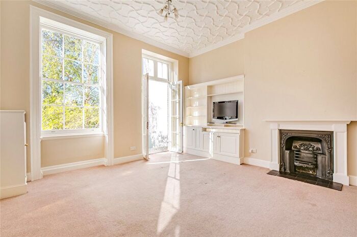 2 Bedroom Flat To Rent In Highbury Terrace, Highbury, N5