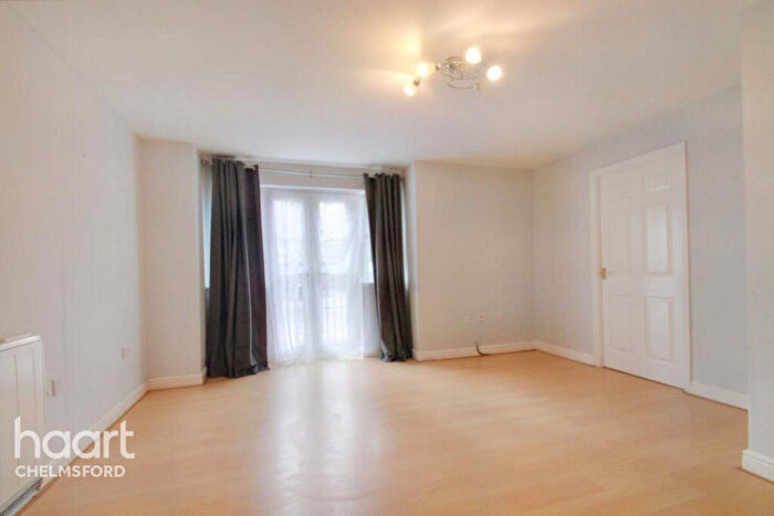 2 Bedroom Flat To Rent In Crompton Street, Chelmsford, CM1