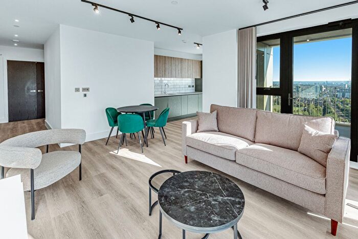 2 Bedroom Flat To Rent In Scrubs Lane, London, NW10