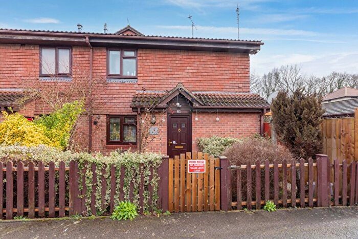 1 Bedroom Semi Detached House For Sale In Littlebrook Avenue, Slough, SL2