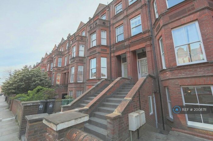 Studio To Rent In Goldhurst Terrace, London, NW6