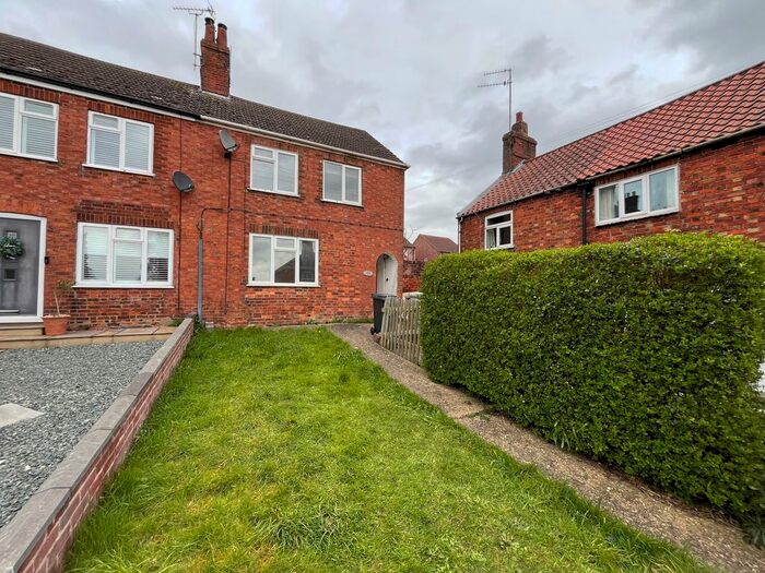 2 Bedroom Semi-Detached House To Rent In Halton Road, Spilsby, PE23