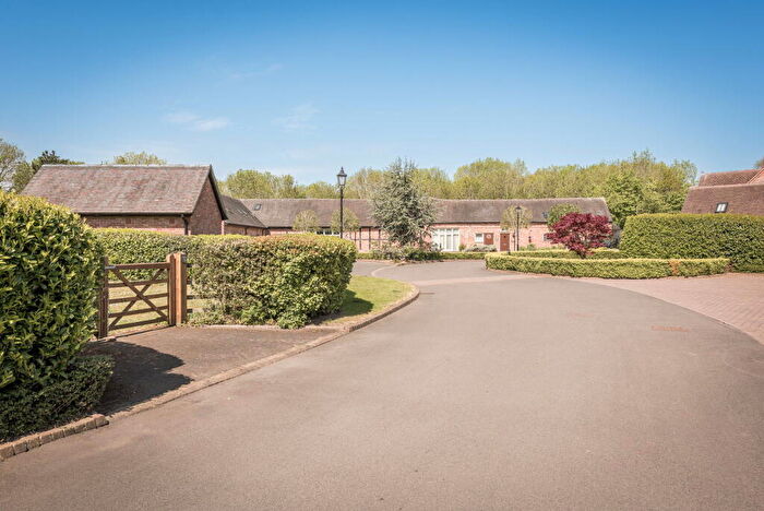 2 Bedroom Barn Conversion For Sale In Country Park View, Sutton Coldfield, B76