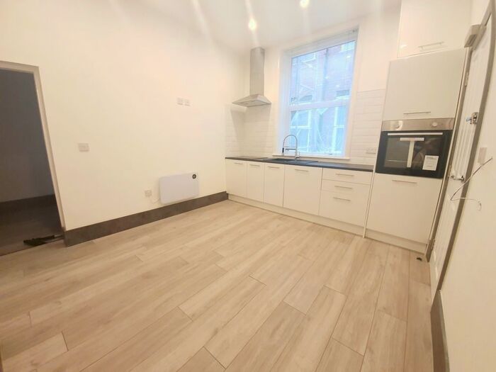 1 Bedroom Flat To Rent In Hardshaw Street, St. Helens, WA10