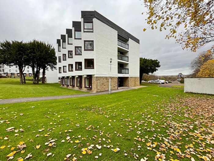 2 Bedroom Flat To Rent In Flat, Brandon House, The Furlongs, Hamilton, ML3