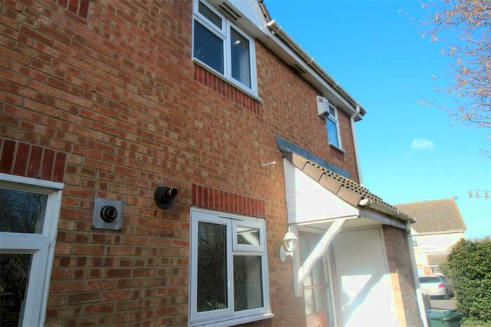 1 Bedroom House To Rent In Chatsworth Road, Dartford, Kent, DA1