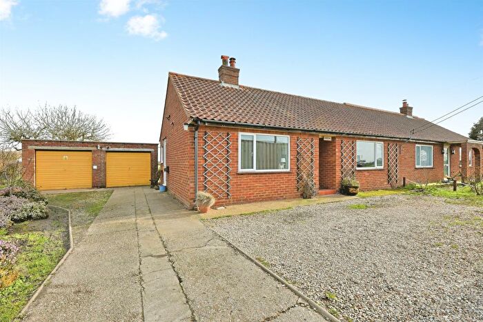 2 Bedroom Semi-Detached Bungalow For Sale In Swanton Road, Dereham, NR20