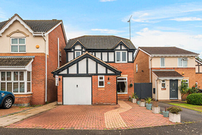3 Bedroom Detached House For Sale In Bramshill Avenue, Kettering, NN16