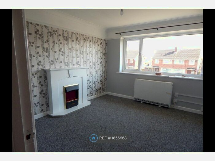 2 Bedroom Flat To Rent In Brewers Lane, Gosport, PO13