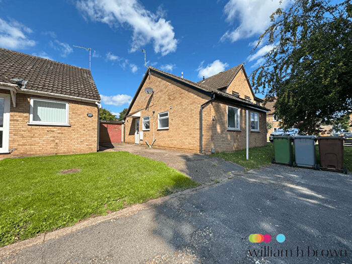 3 Bedroom Detached Bungalow To Rent In Edgefield Close, Norwich, NR6