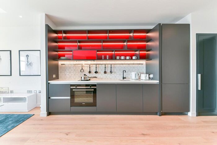 Apartment To Rent In Bridgewater House, London City Island, London, E14