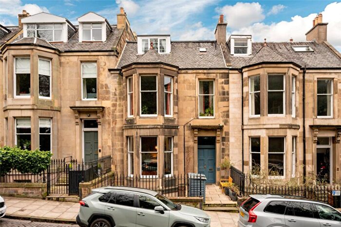 4 Bedroom Apartment For Sale In Dean Park Crescent, Edinburgh, EH4