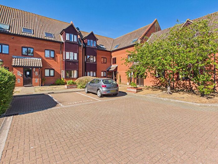 1 Bedroom Flat For Sale In Kerridge Way, Holt, NR25