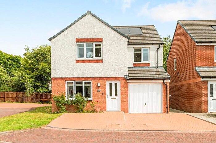 4 Bedroom Detached House For Sale In Kersebrock Place, Kinnaird, Larbert, FK2